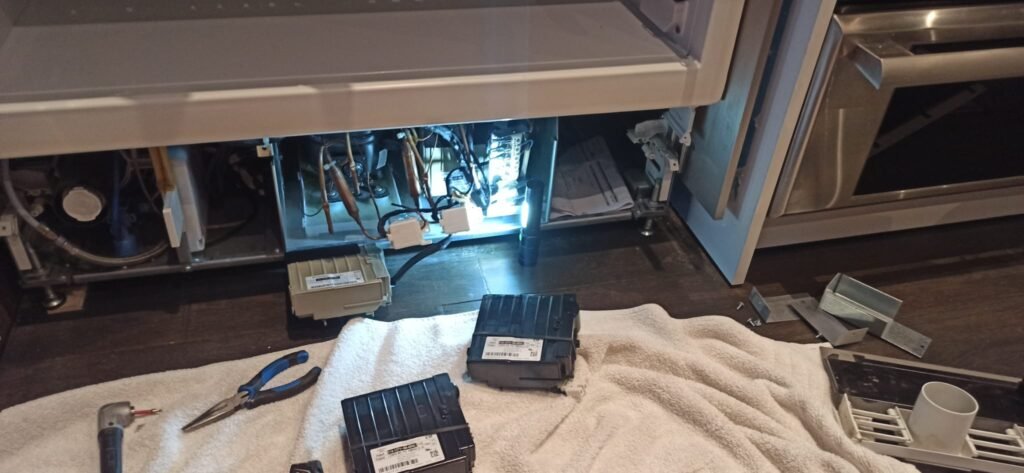 Fridge replace inventor box board assembly 1